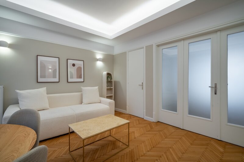 Paleologu, Armeneasca, comision 0%, apartament cu 2 camere + birou.