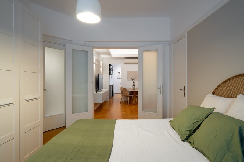 Paleologu, Armeneasca, comision 0%, apartament cu 2 camere + birou.